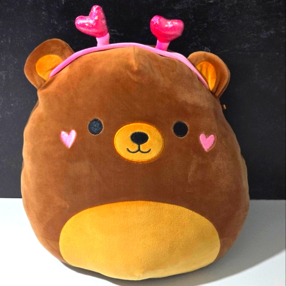 Squishmallows Omar 8 in Brown Bear Hearts 2024 Plush Toy